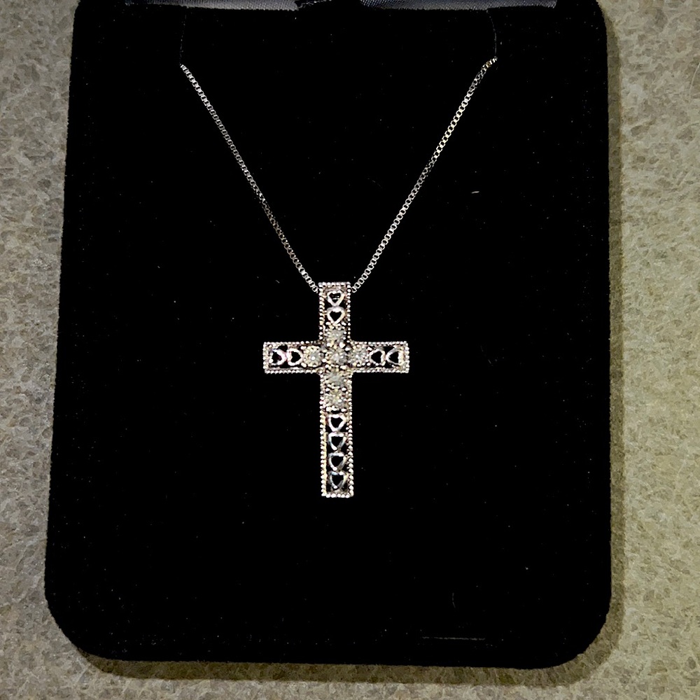 Cross/Heart Necklace 1/20 ct tw Diamonds Sterling Silver Kay Jewelers